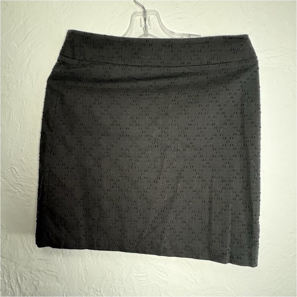 LOFT Black Textured Straight Pencil Skirt Zip Closure Petite 6P Short